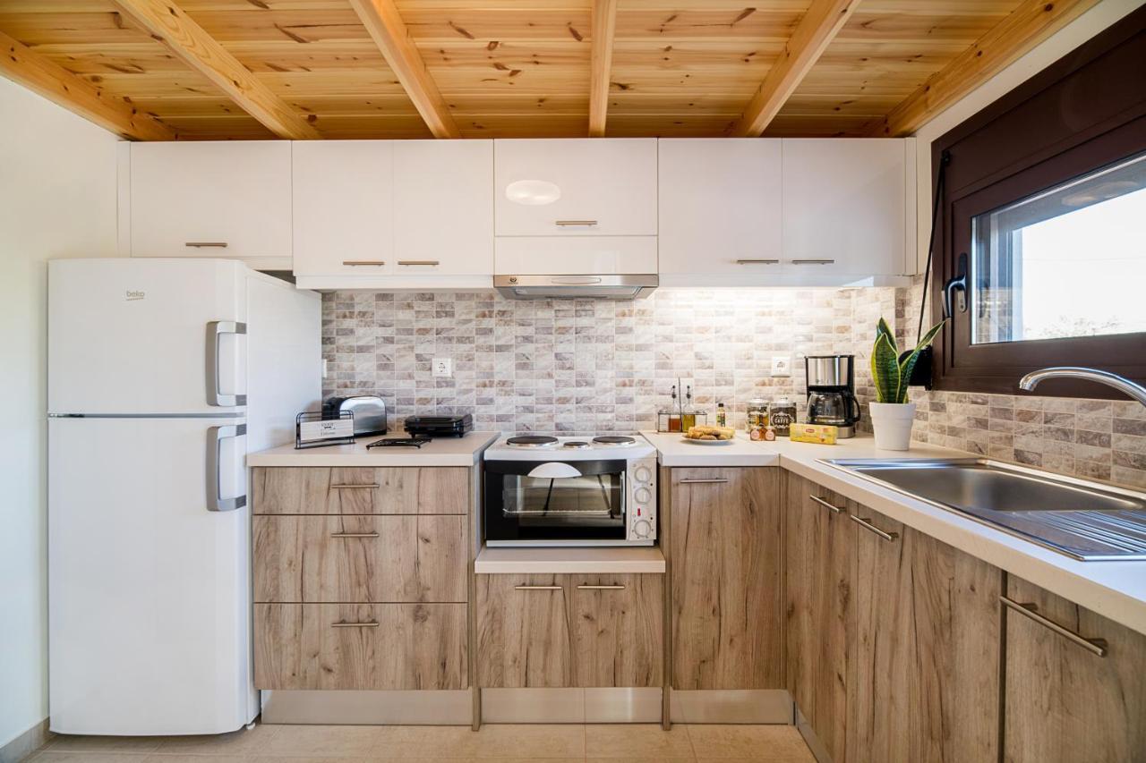 Kyma Luxury Apartment Anevato
